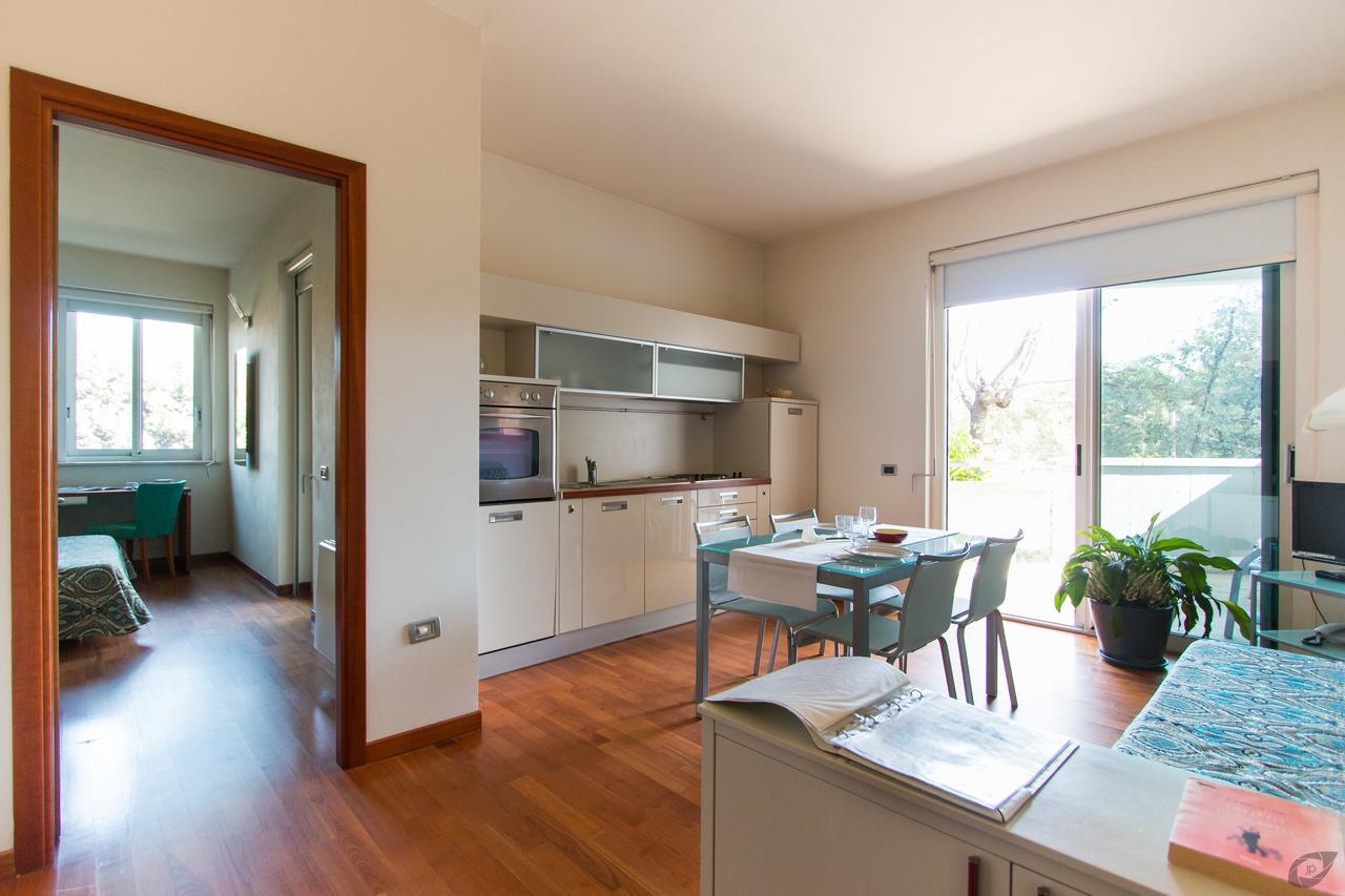 Verdeluna Aparthotel Marina di Pietrasanta Exterior foto